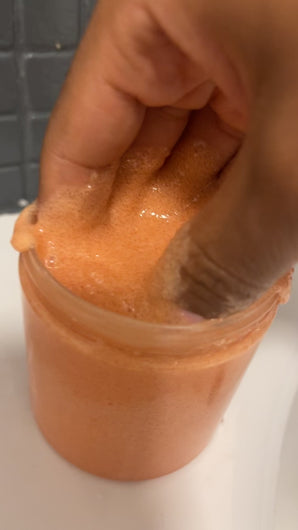 Mango & Passionfruit Foaming Body Scrub